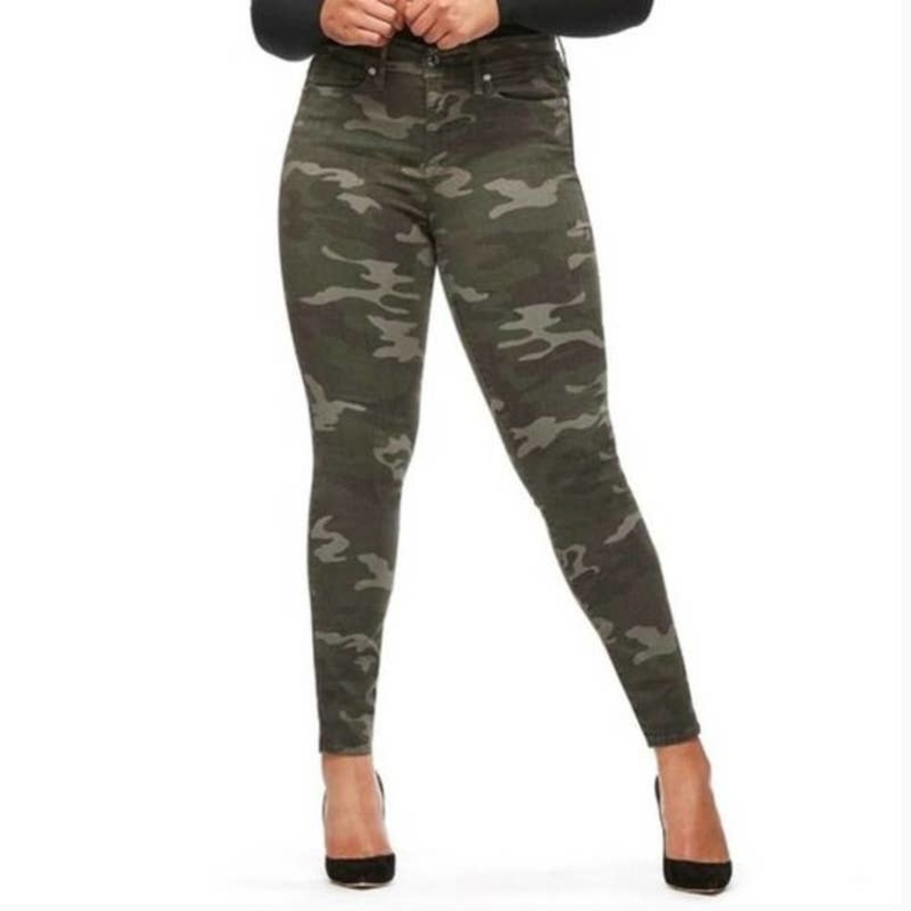 Good American Good Legs Skinny Jeans Camo 0/25